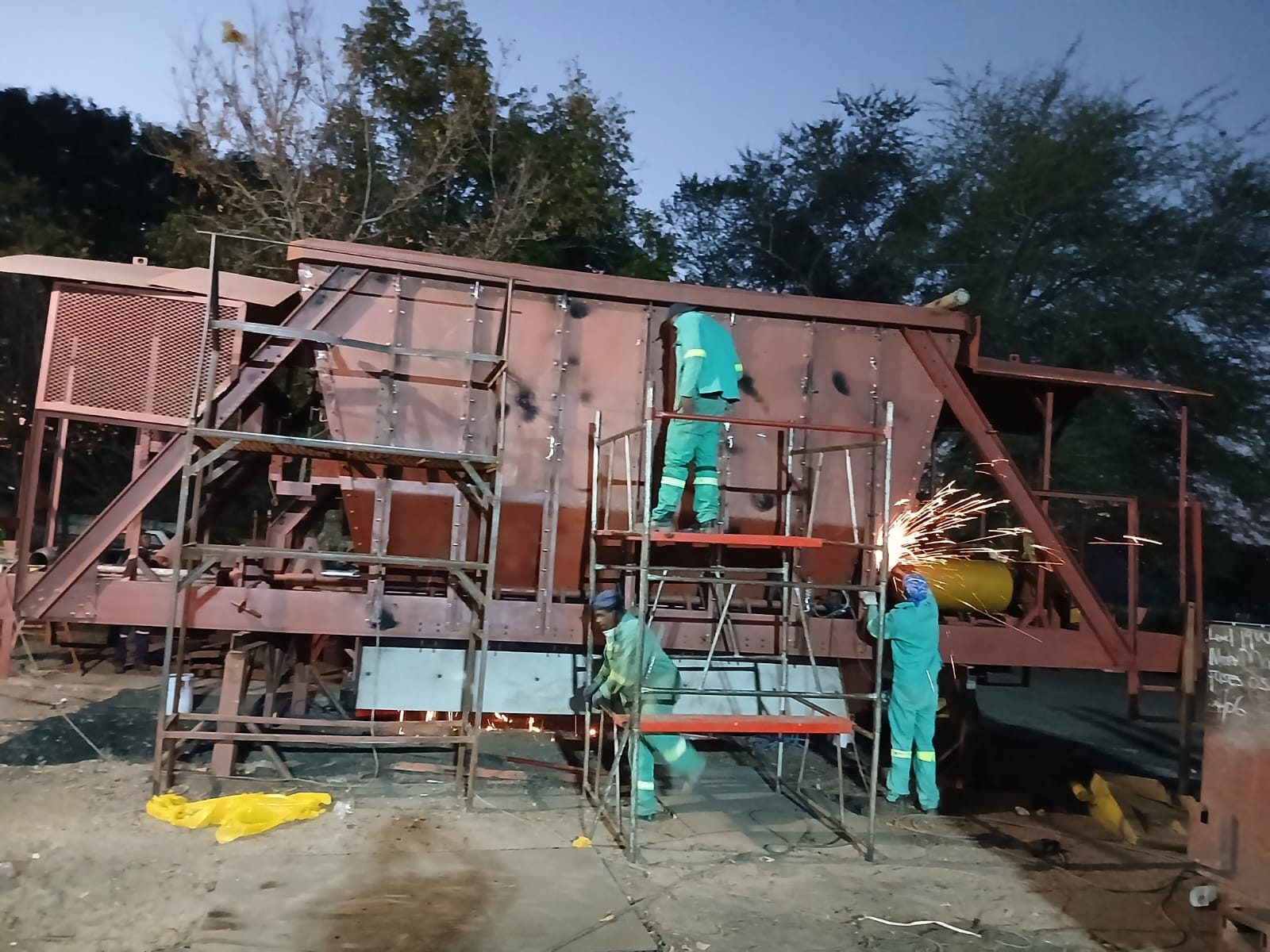 Screening plant